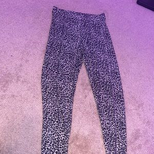 cheetah leggings size small